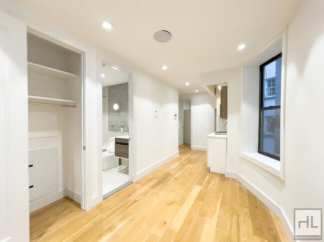 Building Photo - EAST 96 STREET / Renovated 2-Bed 1 Bath / ...