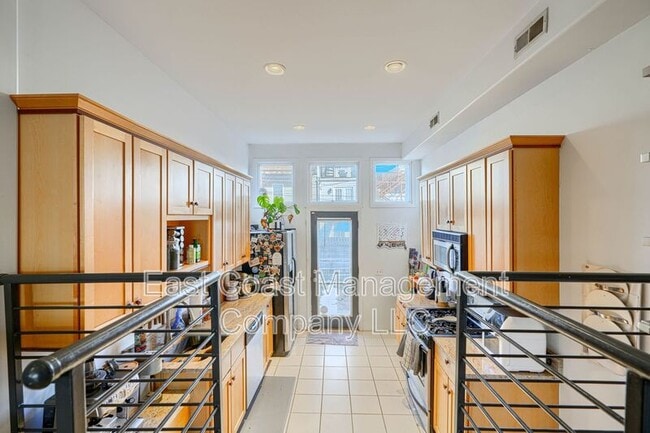 Building Photo - 1321 Cooksie St