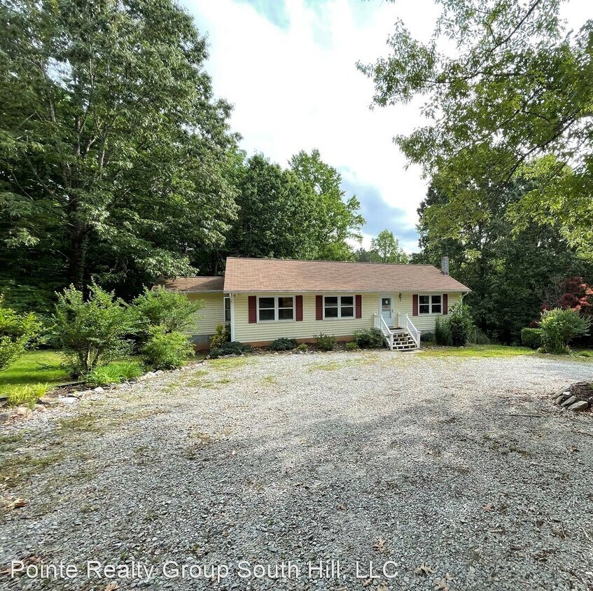 Primary Photo - 3 br, 2 bath House - 283 Whitetail Run