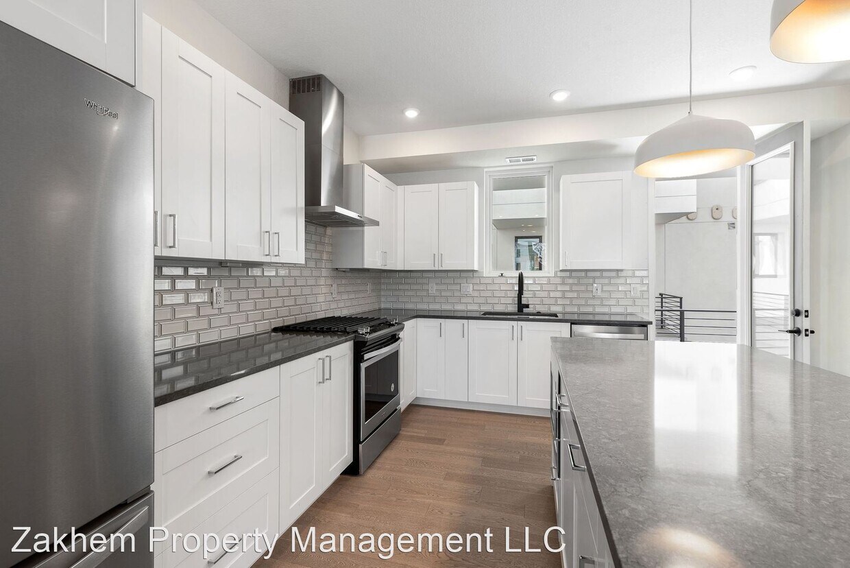 Primary Photo - 2853 W 23rd Ave
