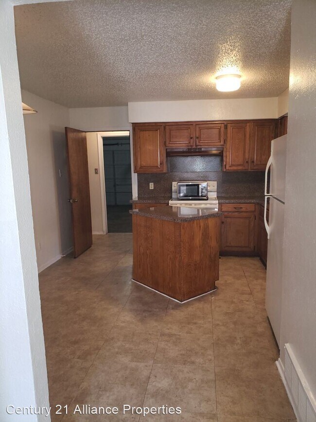 Foto del edificio - 3 br, 2 bath House - 6318 Onyx Drive South