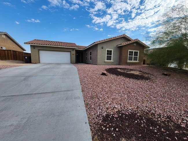 Building Photo - Coming Soon! Must See!!!! Spacious 4 Bedroom 3 Bath In Desert Knoll Community!!!