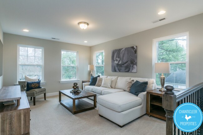 Foto del edificio - 2527 Reynolds Dr