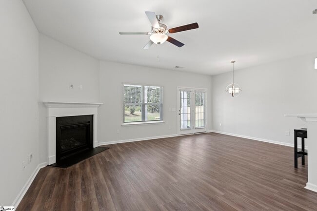 Building Photo - 46 Tyrian Dr