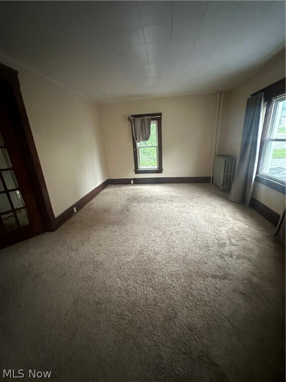 Foto del edificio - 537 E Portage Trail