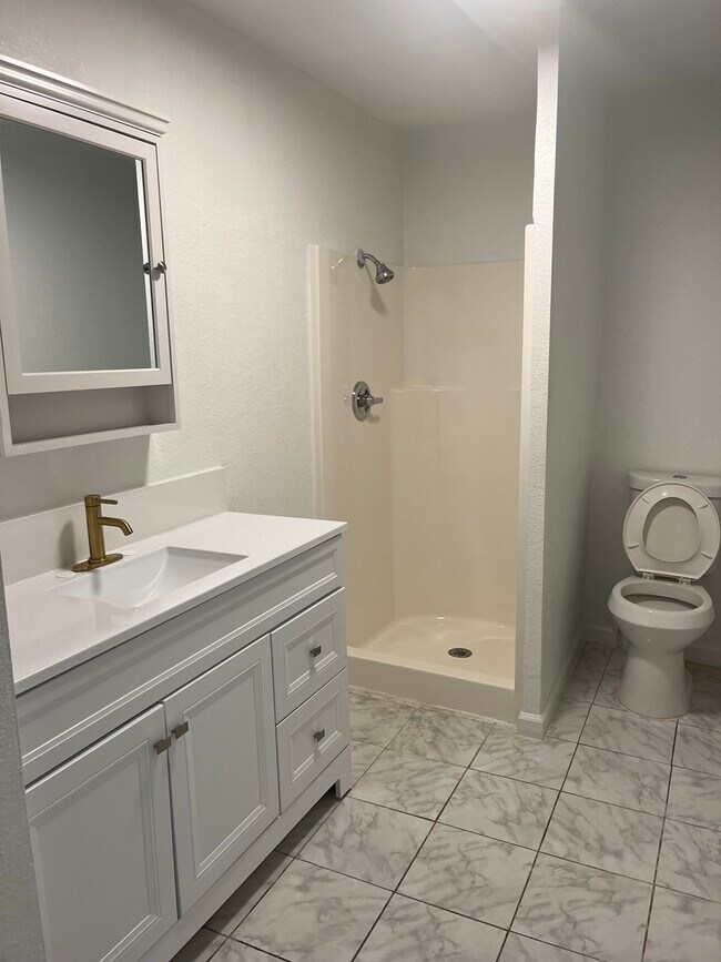 Foto del edificio - 5120 W Lamona Ave