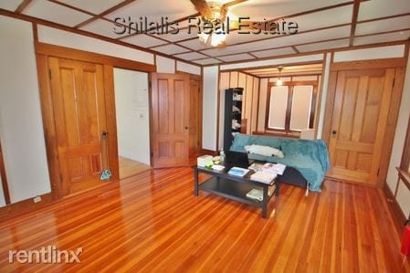 Building Photo - 3 br, 2 bath Apartment - 64 Brooks Ave 2