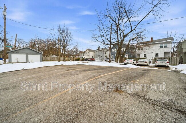 Foto del edificio - 2536 Adams Ave