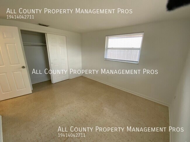 Building Photo - 5859 Olive Ave