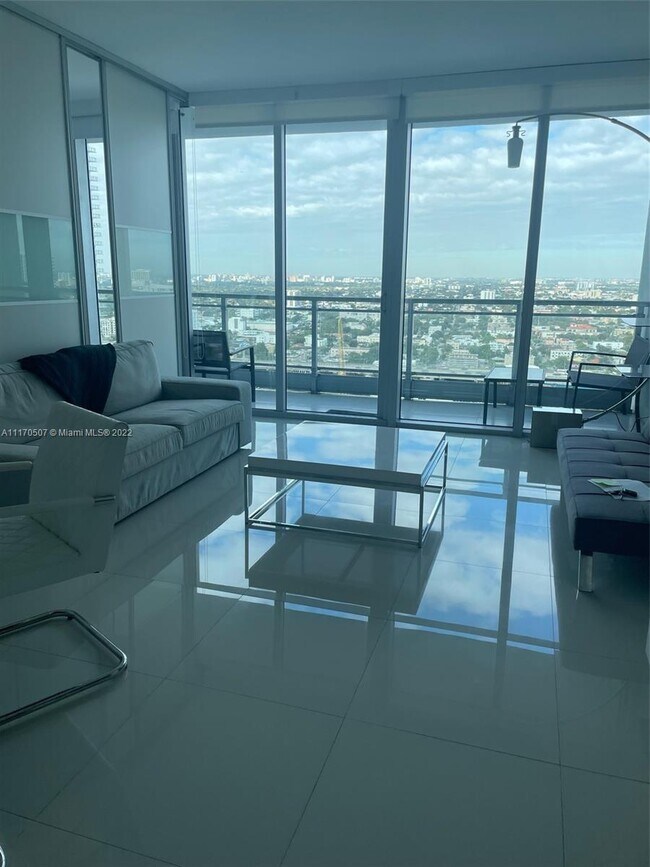 Foto del edificio - 92 SW 3rd St