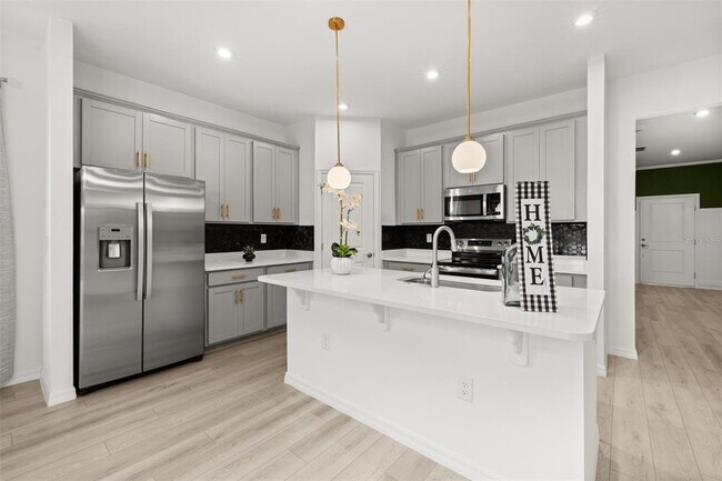 Foto del edificio - 1335 Normandy Dr