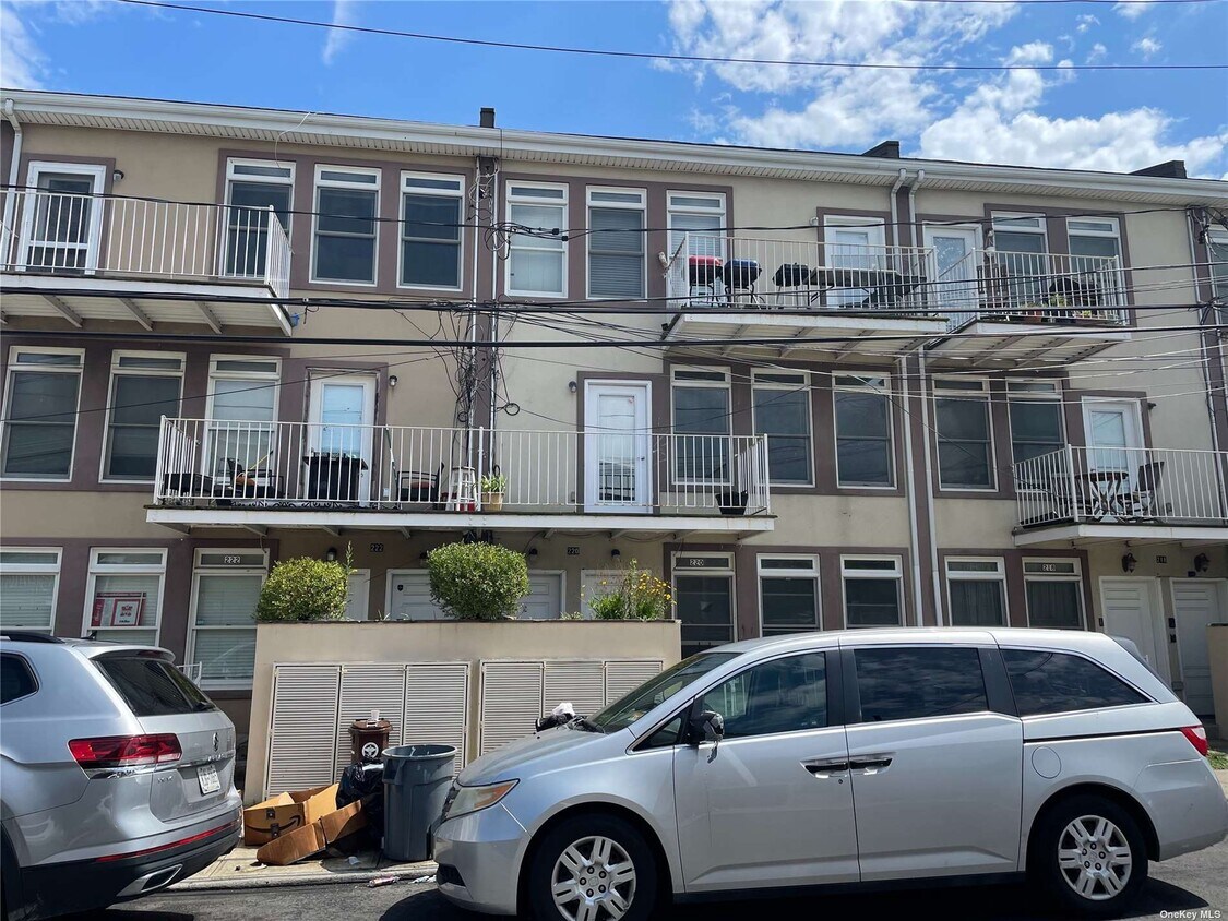 Primary Photo - 220 Beach 100th St