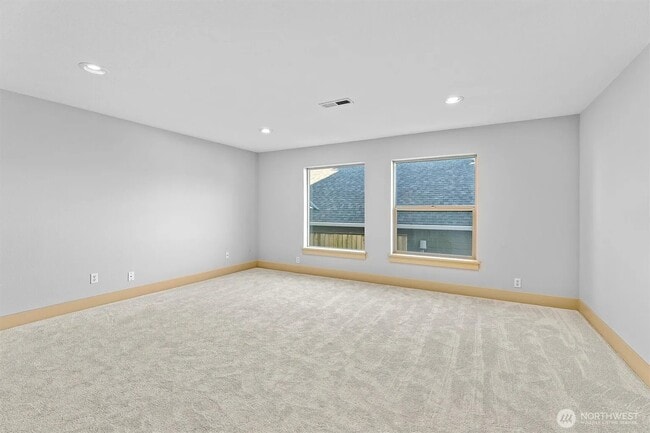 Photo - 1727 NW Ogden St Apartment