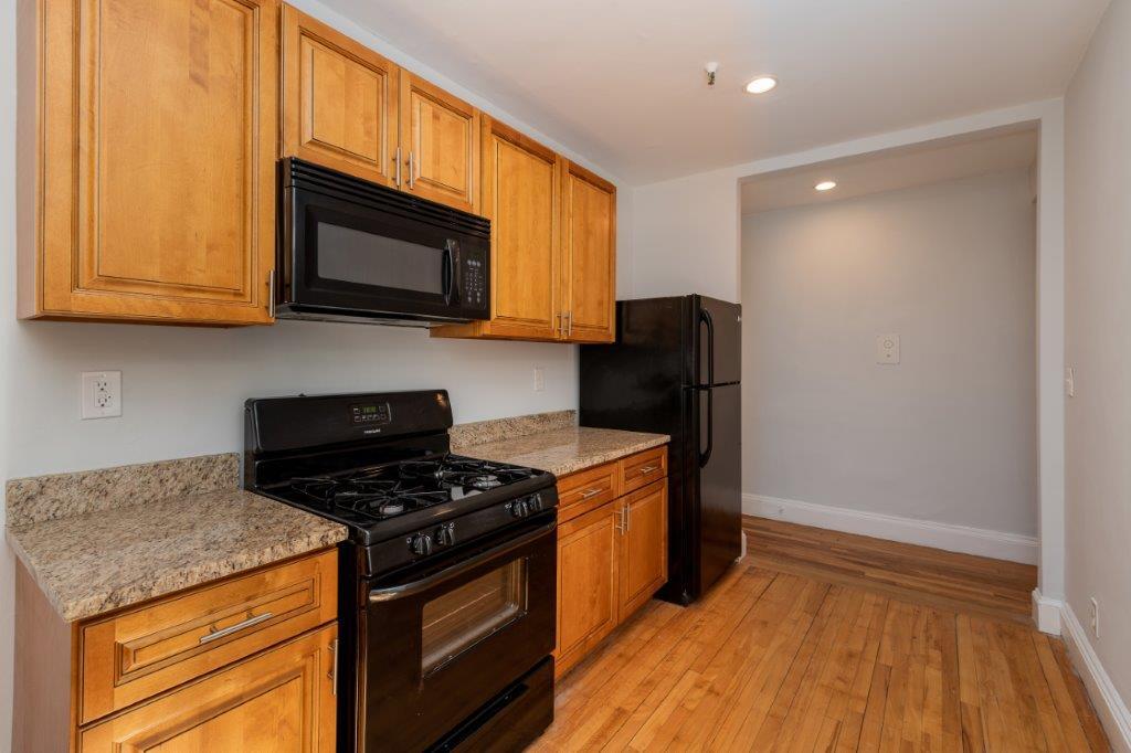 Primary Photo - 280 Chestnut Ave