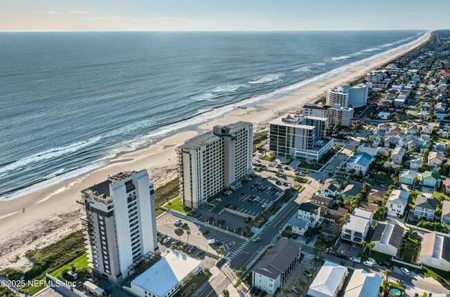 Building Photo - 1301 1st St S