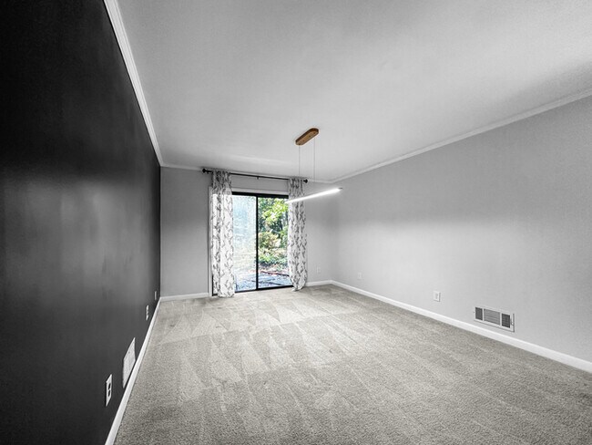 Foto del edificio - Charming 4 Beds 2 Baths Home in Chamblee!