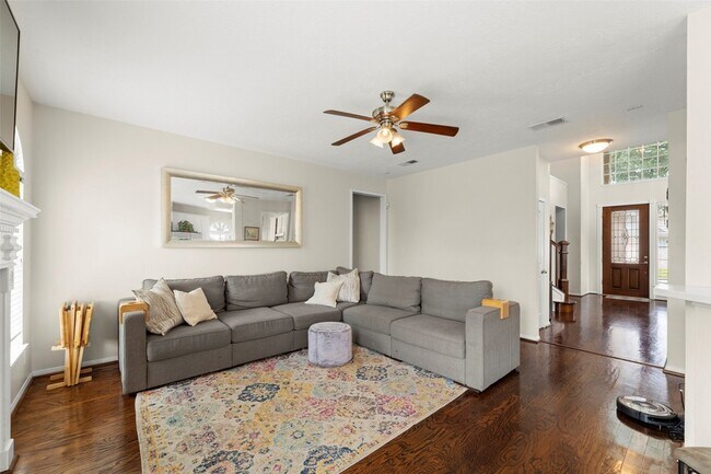 Foto del edificio - 44 Parkway Pl