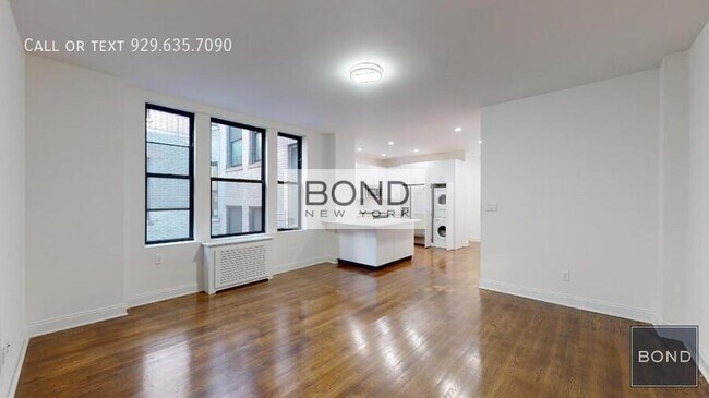 Foto del edificio - 200 W 58th St