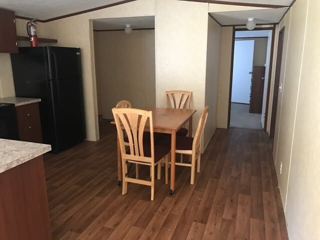 Foto del edificio - 10719 Cherry Dr
