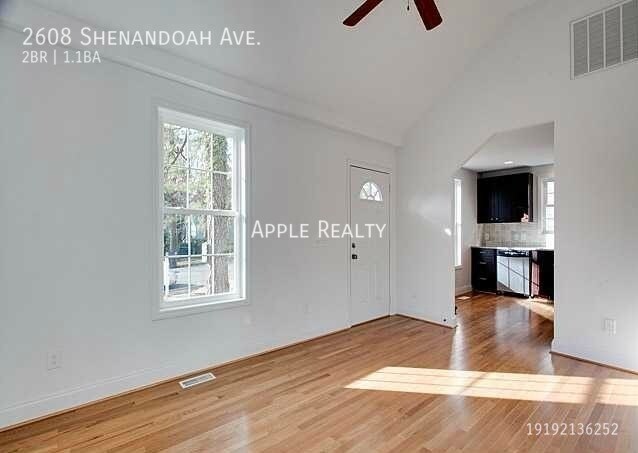 Building Photo - 2608 Shenandoah Ave -