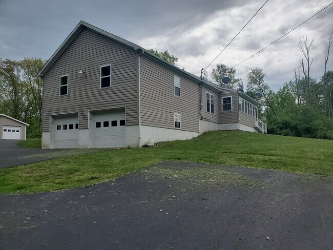 Foto del edificio - 4545 Leisure Lakes Rd