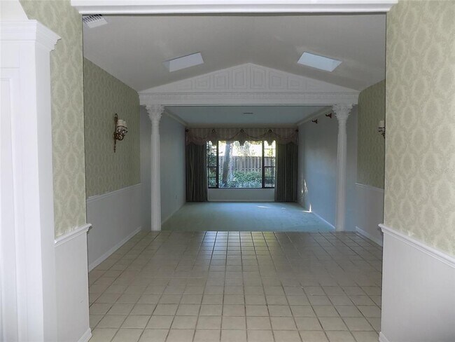 Foto del edificio - 408 Sassafras Ln