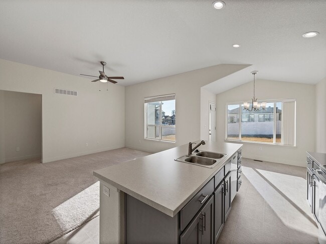 Foto del edificio - Excellent Home in Great Johnstown Area Available For Quick Move-In!