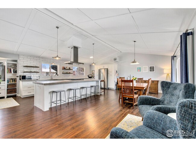 Foto del edificio - 930 Rocky Mountain Way