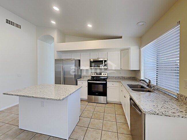 Foto del edificio - 15142 W Eureka Trail