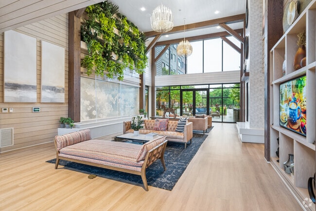 Lobby - Albion Highland Park