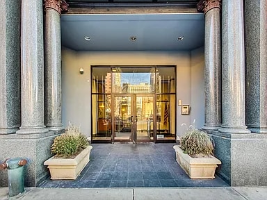 Building Photo - 161 W Harrison St
