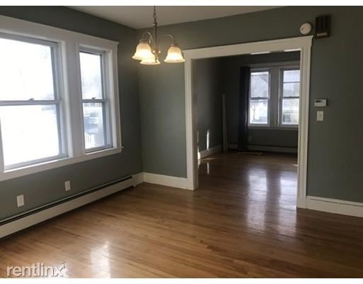 Building Photo - 2 br, 1 bath  - 23 Fordham St # 1