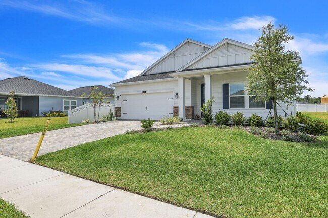 Building Photo - Like new 3 bedroom/ 2 bathroom home in Sil...