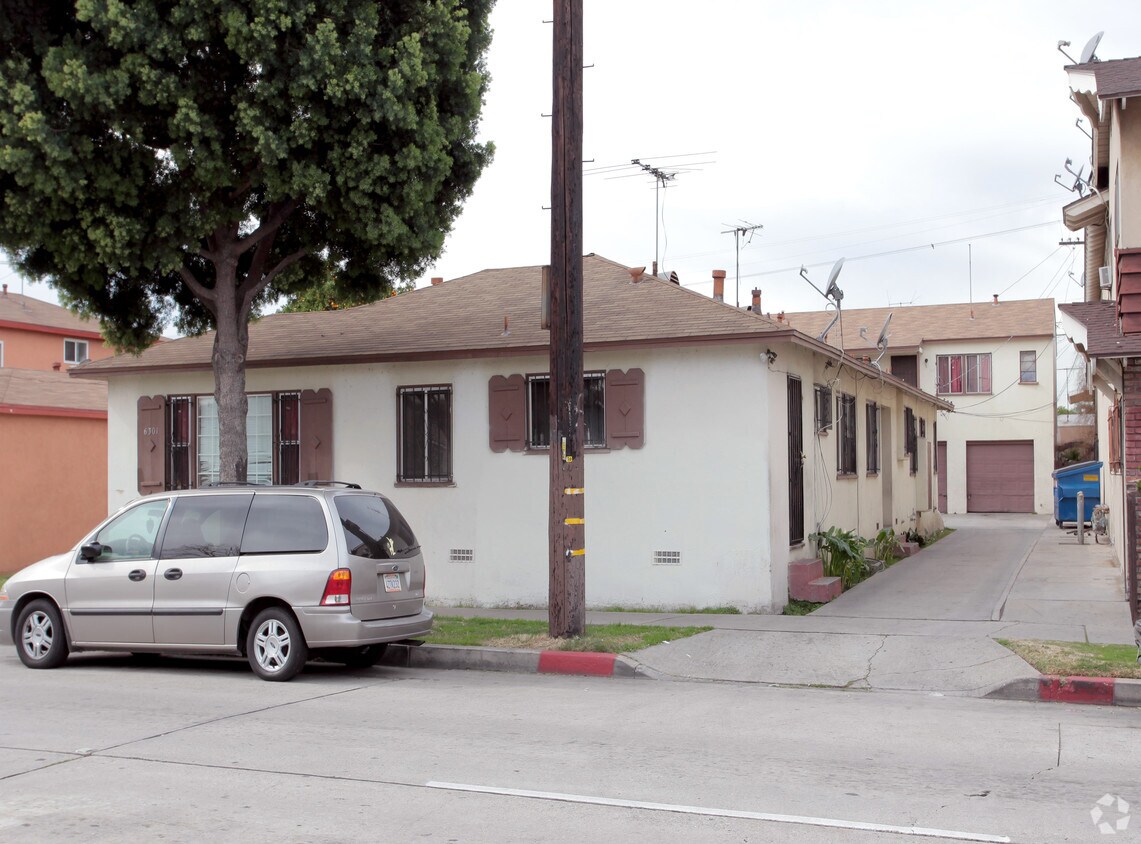 Building Photo - 6301 State St