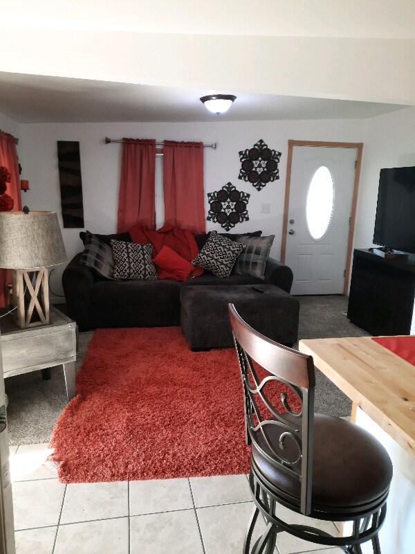 Foto del edificio - 13 Elmwood Ave