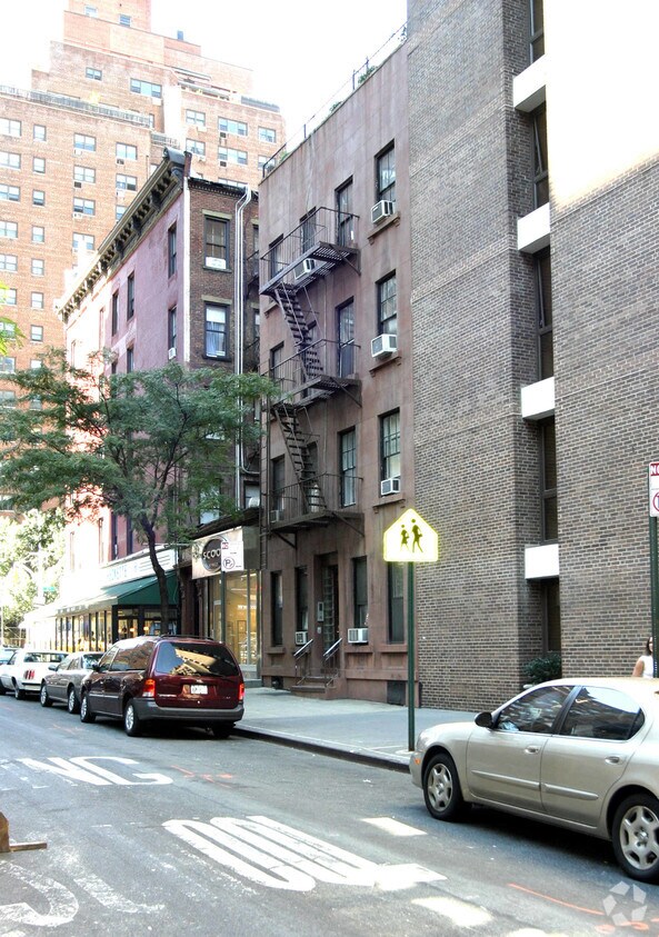 Primary Photo - 205 E 73rd St