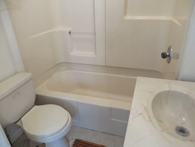 Foto del edificio - 1211 Fulton St