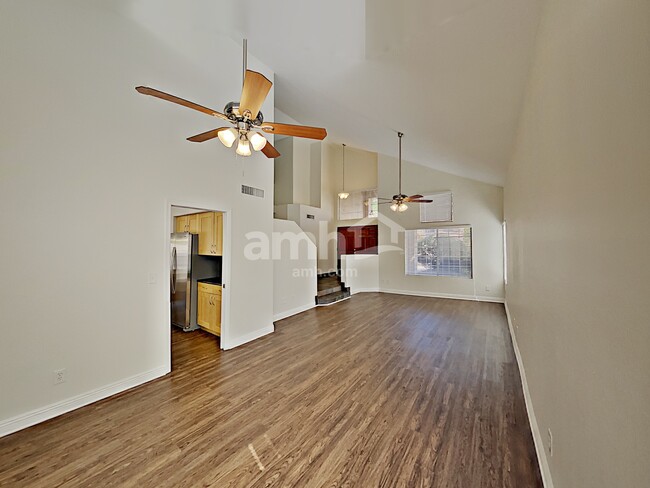 Foto del edificio - 4731 E White Aster St