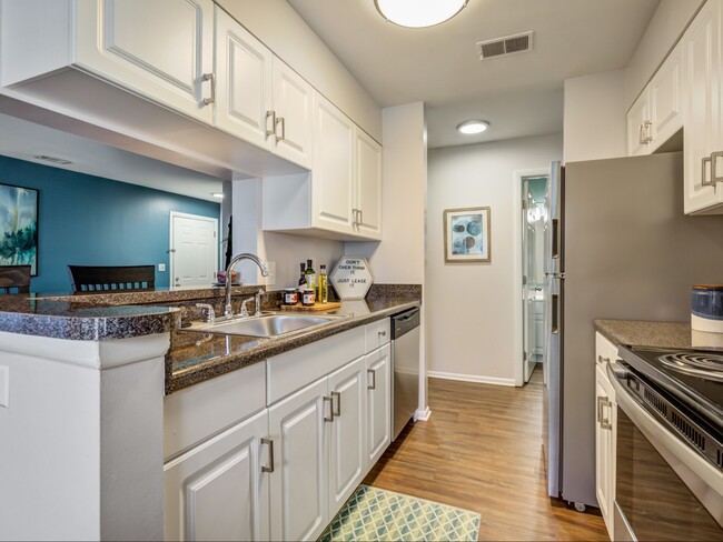 Building Photo - Avana Heather Ridge