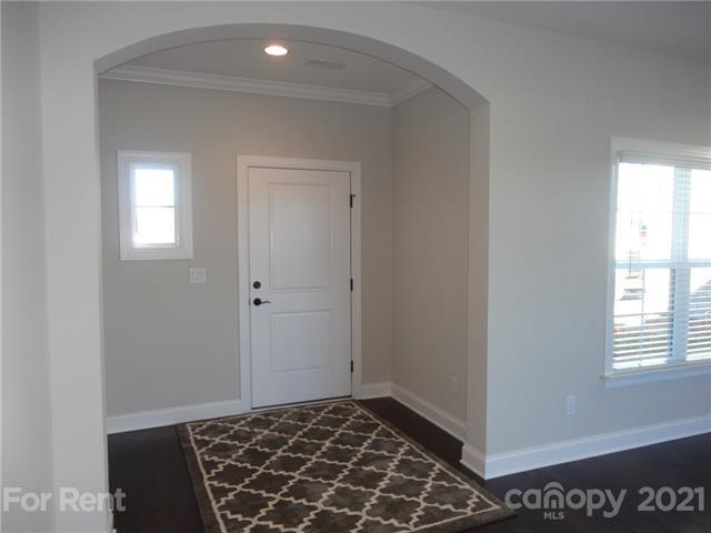 Building Photo - 120 Wellspring Way