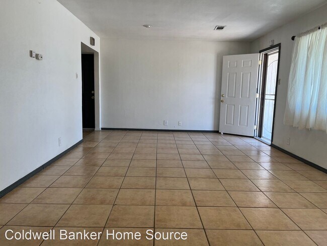 Building Photo - 3 br, 2 bath House - 709 Caliente Dr.