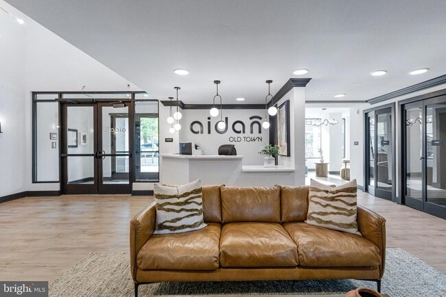 Foto del edificio - 701 N Henry St