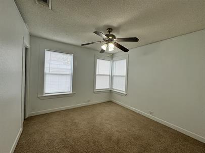 Foto del edificio - 415 N Doak St