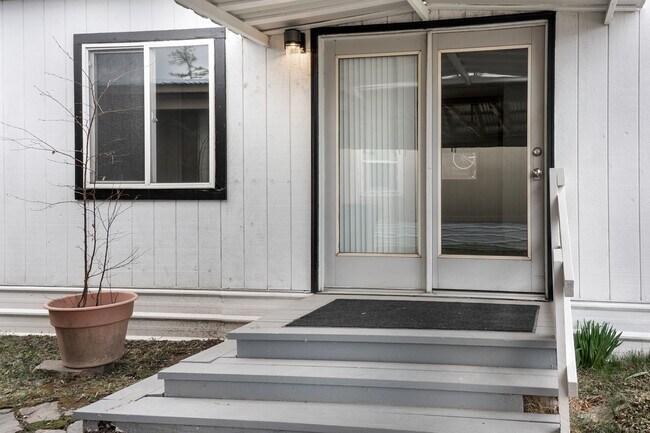 Foto del edificio - 150 Shady Ln
