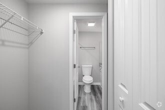 2BR, 1BA - 850SF - Primary Walk-in Closet - Clarendon Heights