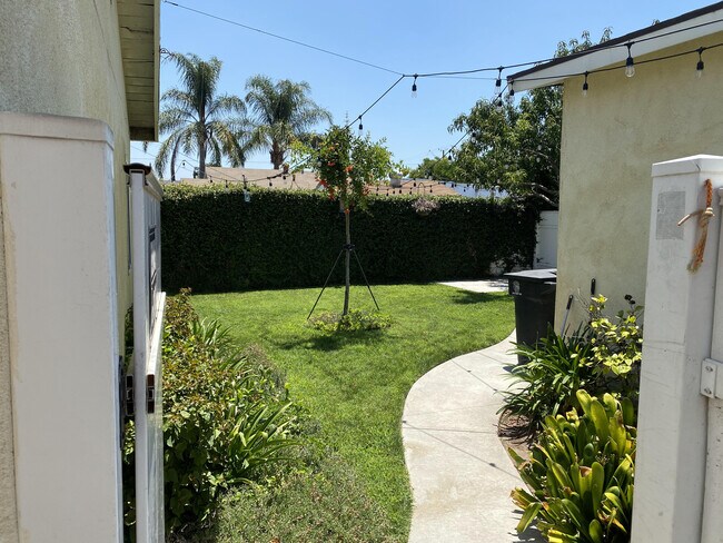 Foto del edificio - 172 W Elm Ct