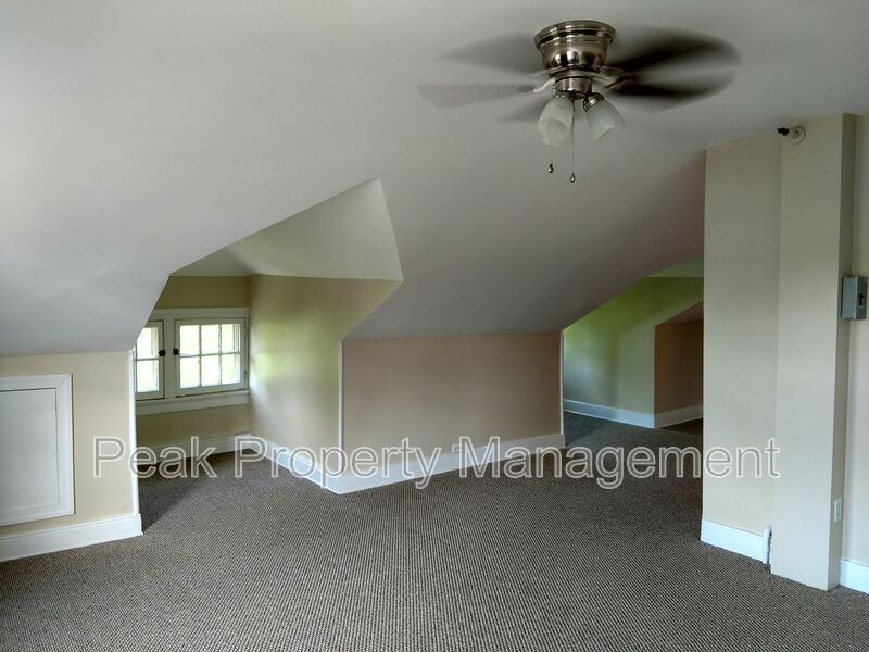 Primary Photo - 115 S Arthur Ashe Blvd
