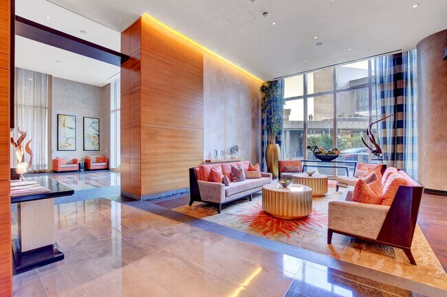 Foto del edificio - Stunning North Strip/City views from this UNFURNISHED 1+Den/1.5ba residence.