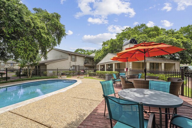 Foto del edificio - Pearland Village