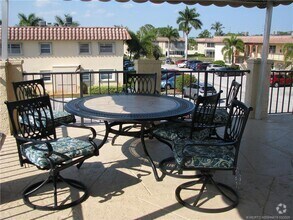 Building Photo - 2600 S Kanner Hwy